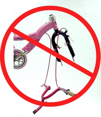 Do not let the handlebars hang down, which may kink housing and cables.