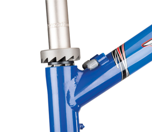The Park Tool 461S.2 42.0mm Reamer mounted on HTR-1 without spacer for shallower cuts, inserted into head tube, click to enlarge