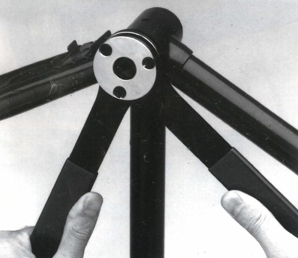 BBT-6 bottom bracket tool in use, click to enlarge
