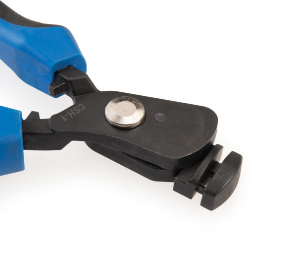Close-up of the Park Tool CSH-1 Clamping Spoke Holder jaws, click to enlarge