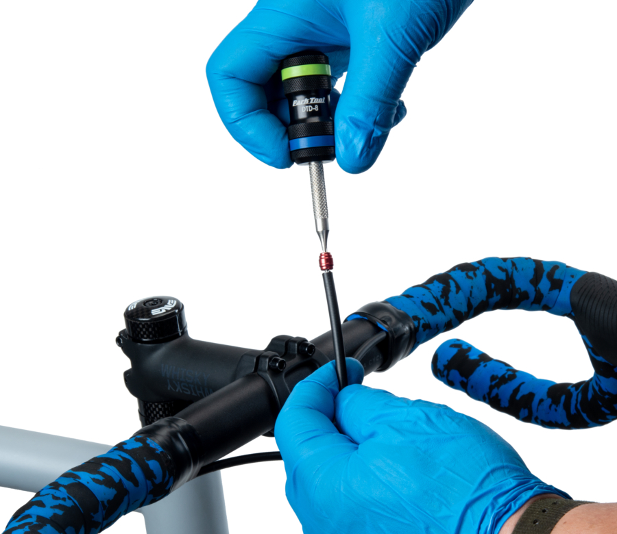 The DTD-8 T8 Precision Torx®-Compatible Driver tightening a brake hose fitting, enlarged