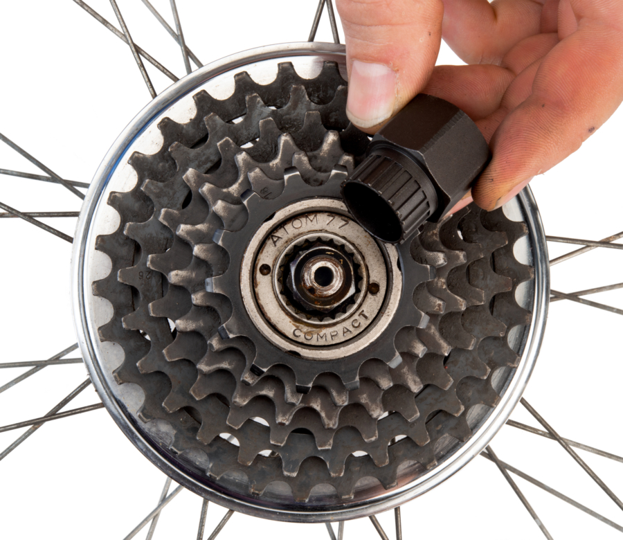 Park Tool FR-4 Freewheel Remover being inserted into a 20-spline freewheel, enlarged