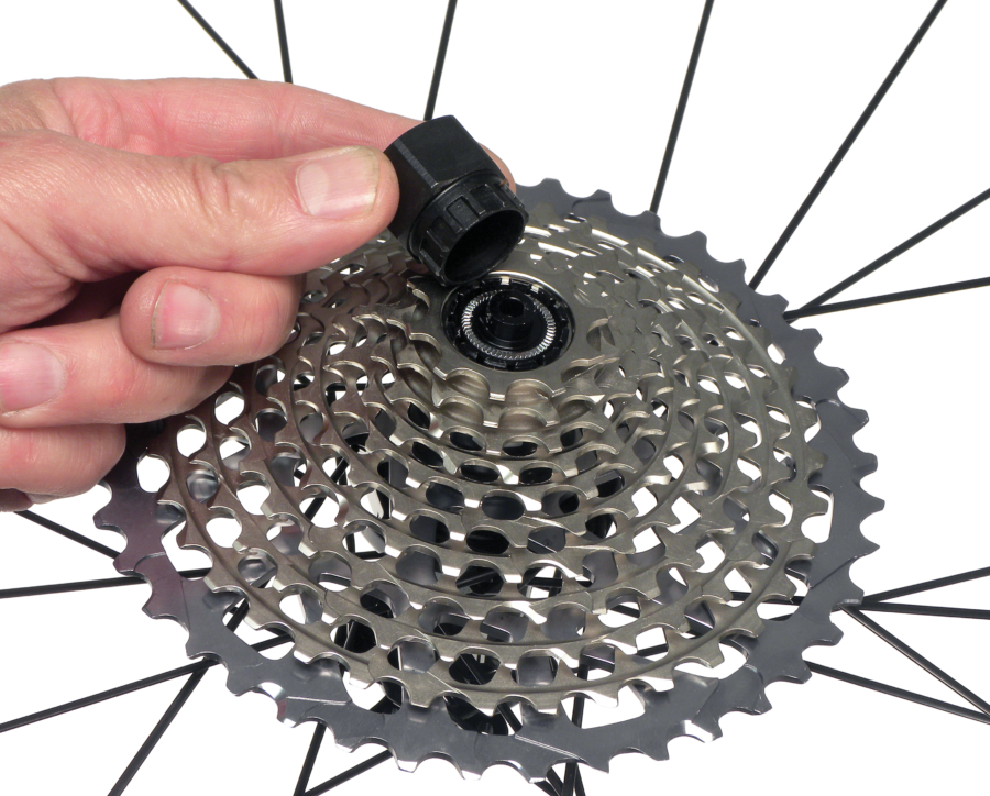The Park Tool FR-5 Cassette Lockring Tool being installed on SRAM® XD™ style rear cassette, enlarged