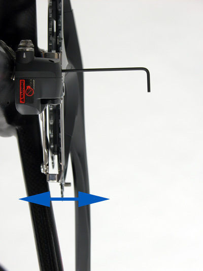 Figure 7. Tighten setscrew to move back end of cage until cage is parallel to largest chainring